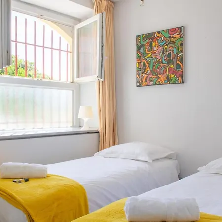 Guestready - L'Uhabia Beachfront Retreat With Parking Access! Daire Bidart